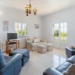Sunny & Calm 4 Bdr House W/ Pool By Lovelystay Santo Estevao (Faro)