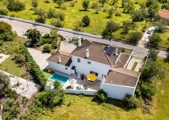 Sunny & Calm 4 Bdr House W/ Pool By Lovelystay Santo Estêvão