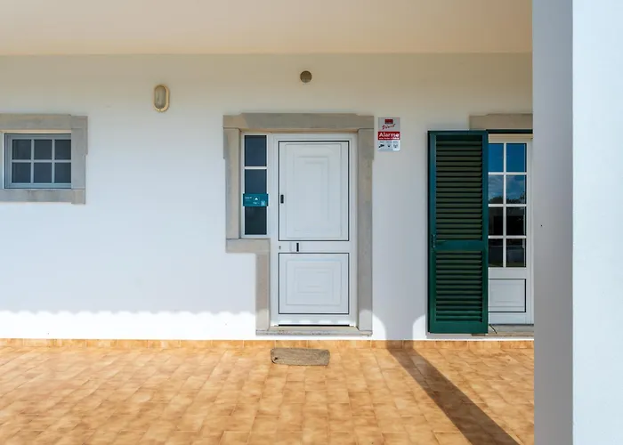 Sunny & Calm 4 Bdr House W/ Pool By Lovelystay Casa de Férias *