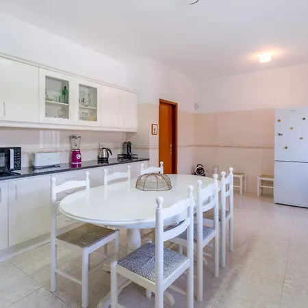 Sunny & Calm 4 Bdr House W/ Pool By Lovelystay Feriehus Santo Estevao (Faro)