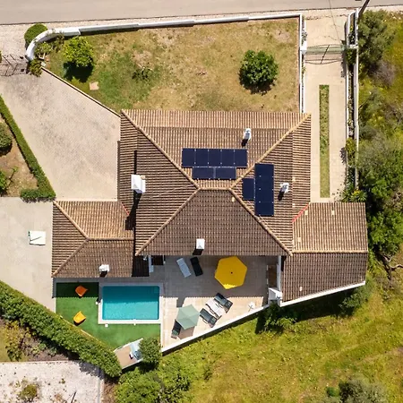 Sunny & Calm 4 Bdr House W/ Pool By Lovelystay Feriehus *